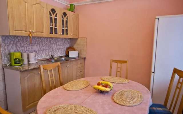 Napsugár Apartmanház