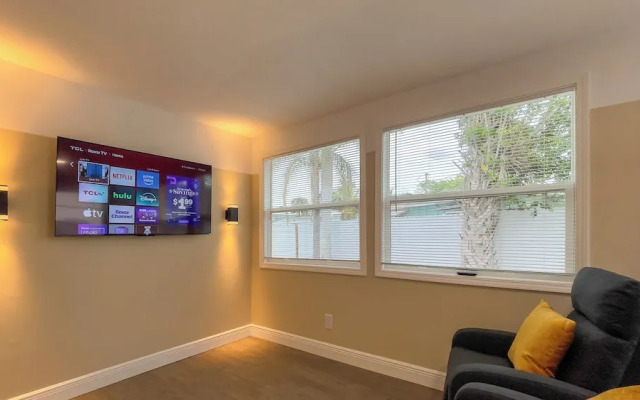 TriLuxe Inn & Studios