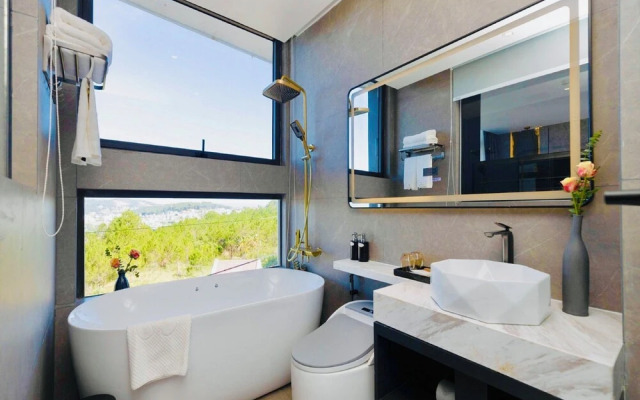 New Century Dalat Hotel