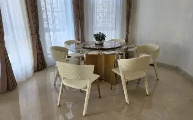 Yiran Hotel