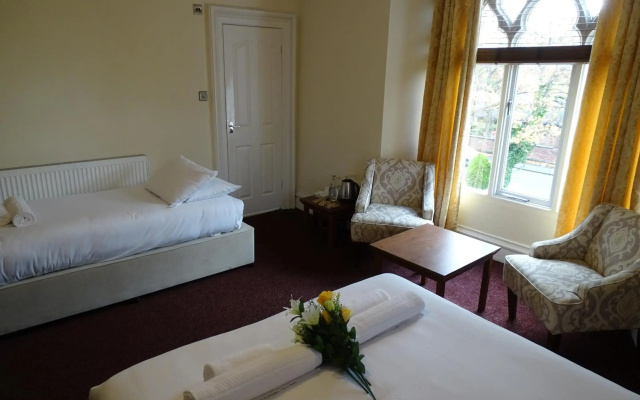 Rampant Lion Hotel