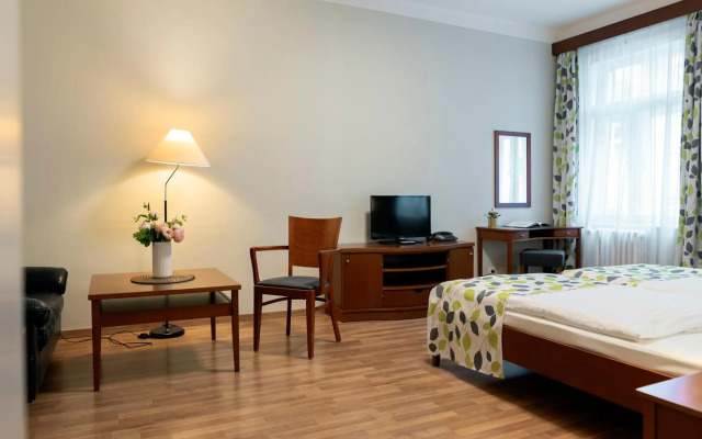 Hotel Orion