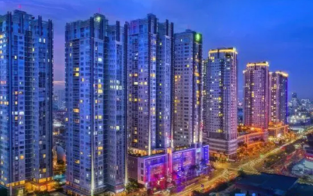 Sunrise City - Lotte Mart Distrist 7