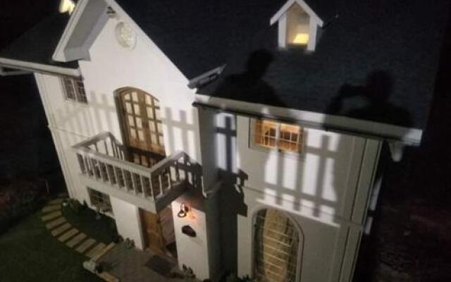 Winterbourne Chalet Guesthouse