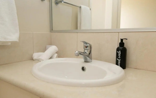 Franklin Villa, Central, Comfy & Convenient