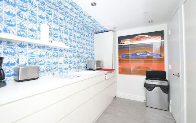 Miami World Rental - Mondrian 1426