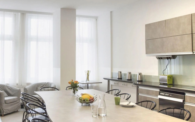 Riess City Rooms - Self Check-In