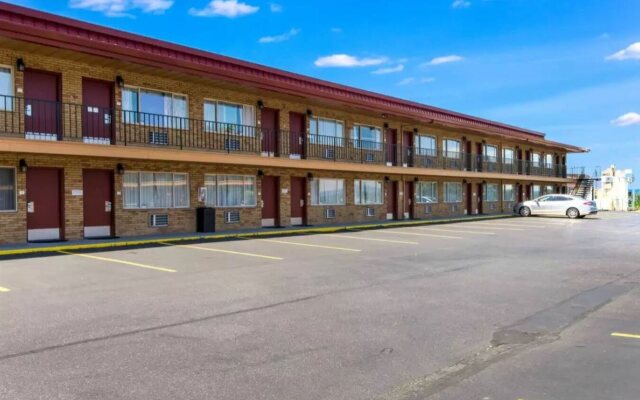 Rodeway Inn Portland Airport Hotel
