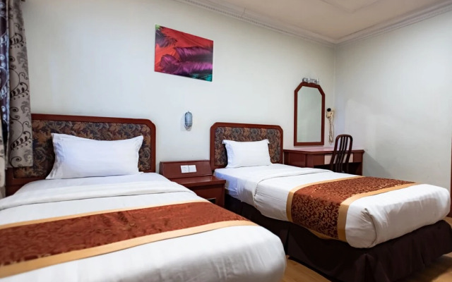 OYO 89735 The Dream Hotel