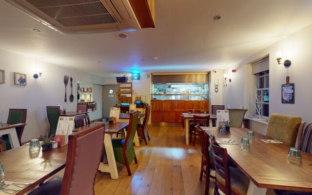 The Devonshire Arms