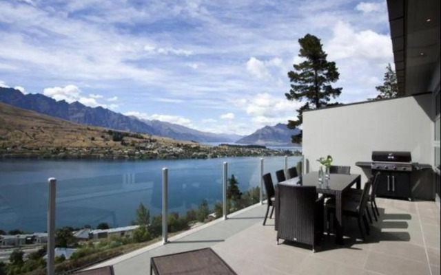 Twin Lakes