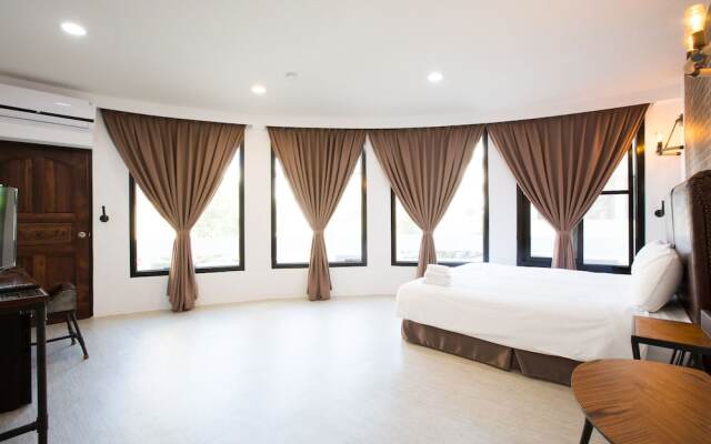 Live in the Happiness