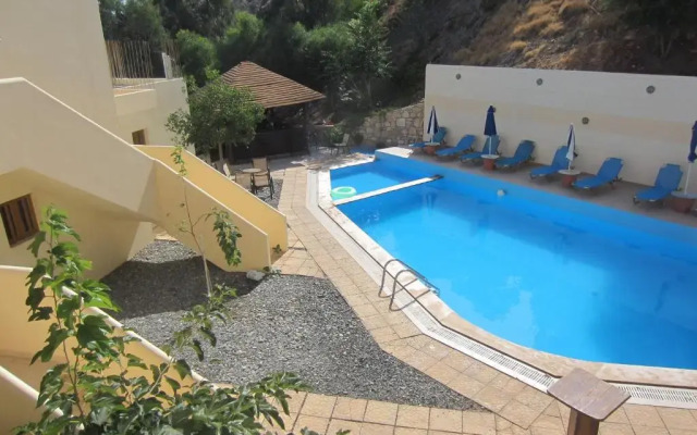 Sfinias Hotel