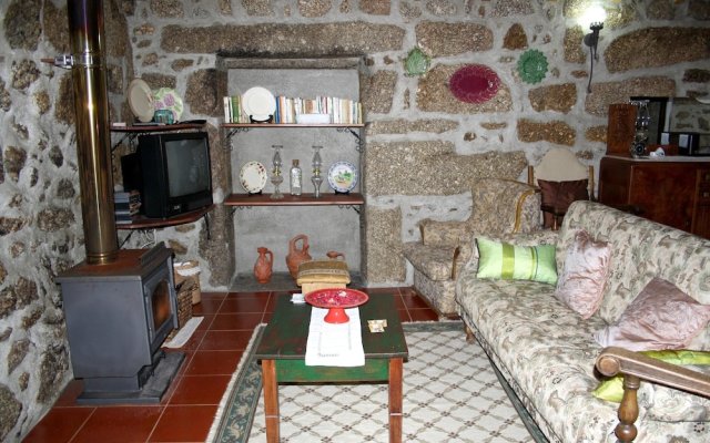 House With 4 Bedrooms in Cota, With Furnished Terrace and Wifi