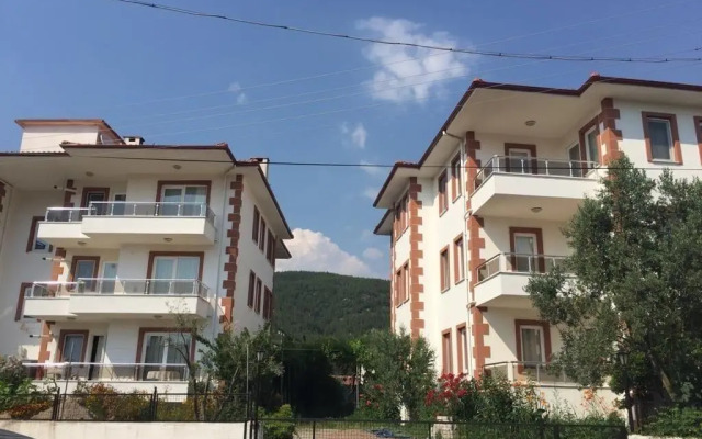 Ugurevler Apart