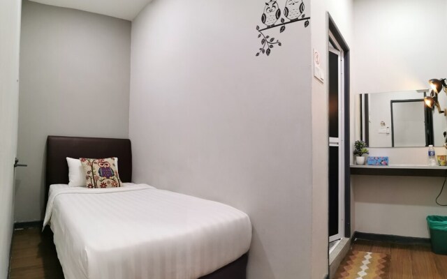 The Nest Hostel Semporna