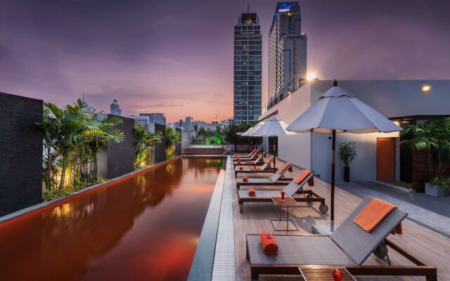 Radisson Suites Bangkok Sukhumvit