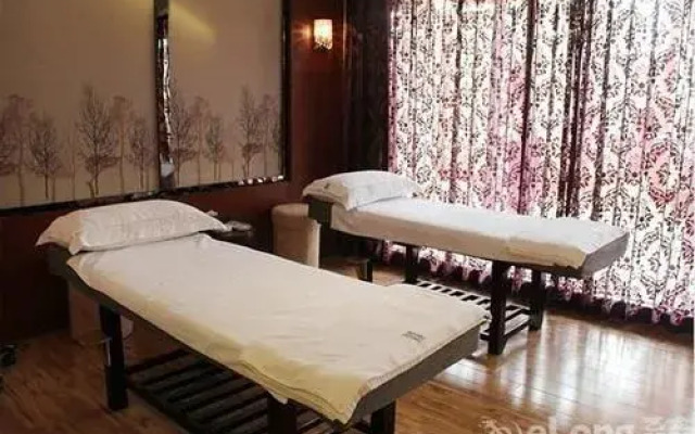 The New Dongyuan International Hotel