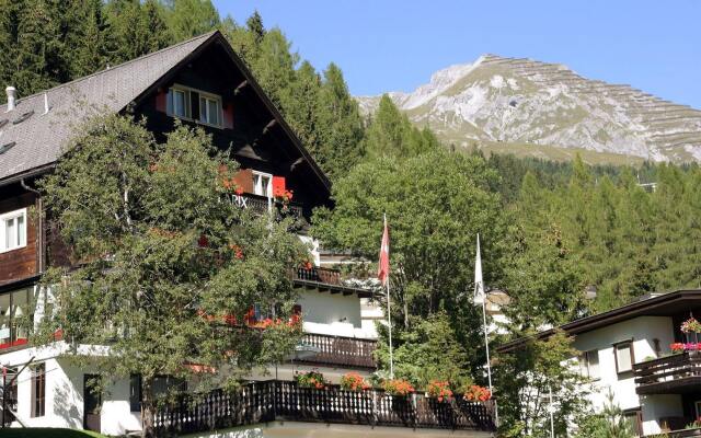 Chalet-Hotel Larix