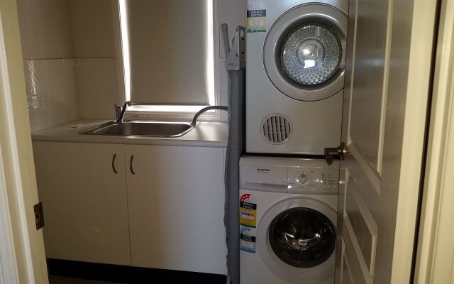 Sunrise Cove Holiday Apartments