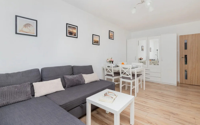 Pet-friendly Studio Gdansk by Renters