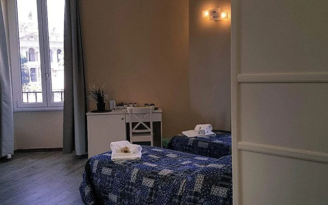 Serventi Longhi Rooms