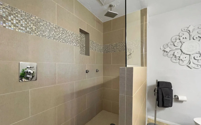 Hazelwood Scottsdale