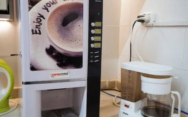 Lead Pods Hostel