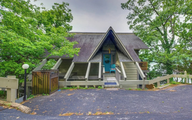 Waterfront Views & Resort Perks: Osage Beach Home
