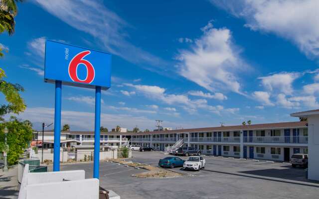 Motel 6 San Bernardino, CA - Downtown