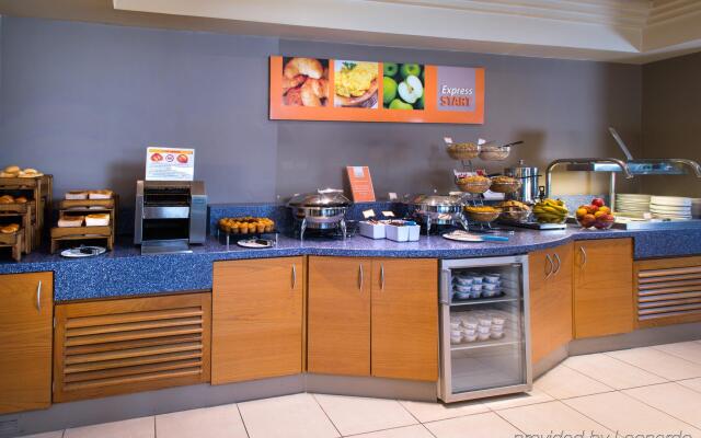 Holiday Inn Express London Chingford by IHG