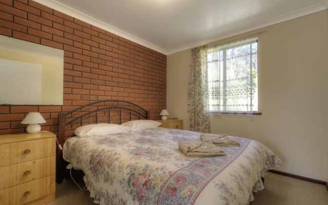 Gum Grove Chalets