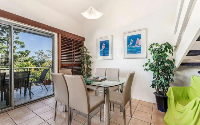 Unit 9 Viewcrest 3 Bedroom 24 Viewland Drive