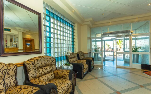 Gooderson Beach Hotel