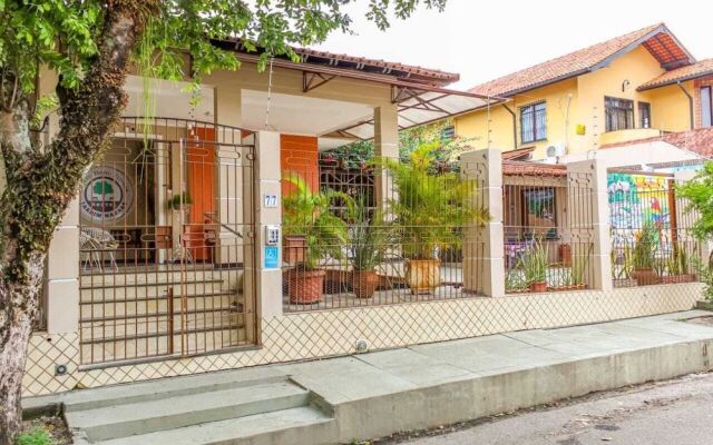 Jardim Nazaré Hostel