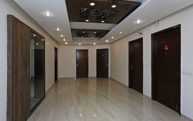 OYO Flagship 757 Blite Golf course road