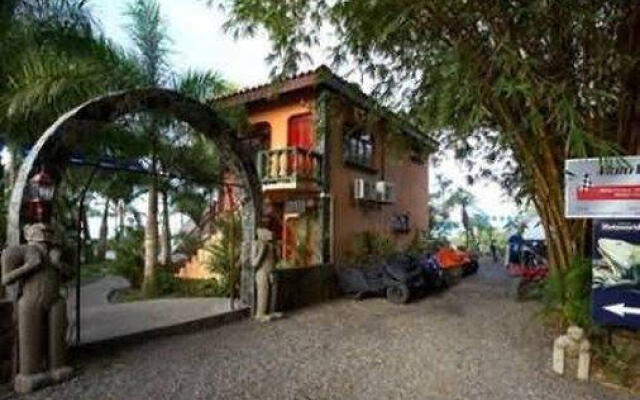 Marea Brava Hotel & Villas