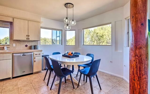 Secluded Sedona Retreat w/ Red Rock Views!