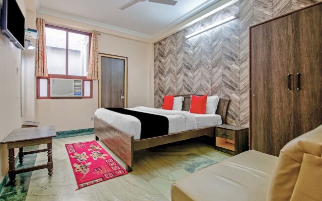 Collection O 41962 Hotel VS Continental