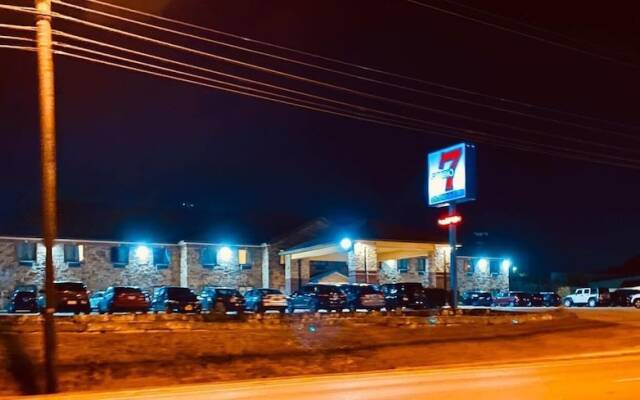 Studio 7 Extended Stay