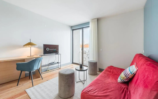 GuestReady - Somewhere I Belong