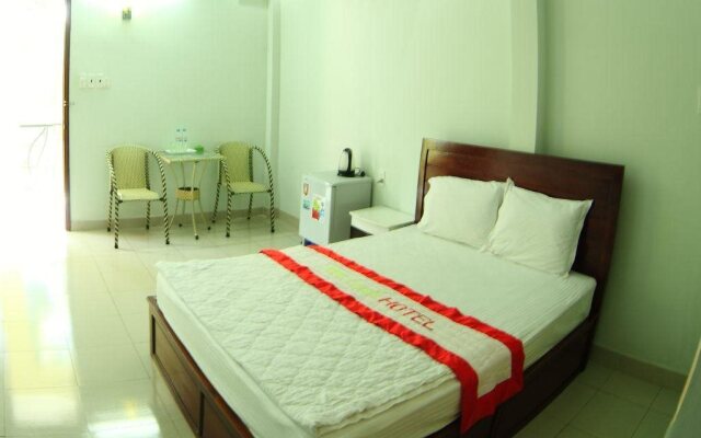 Truc Xanh Hotel