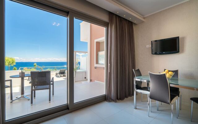 Kymothoe Elite Suites