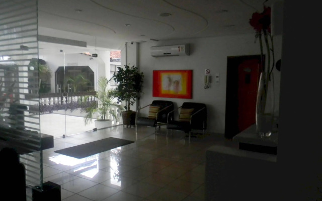 Boulevard Slaass Flat Hotel