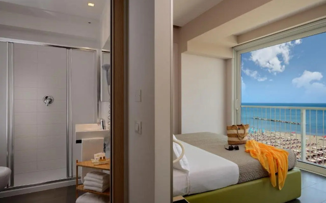 Hotel Excelsior
