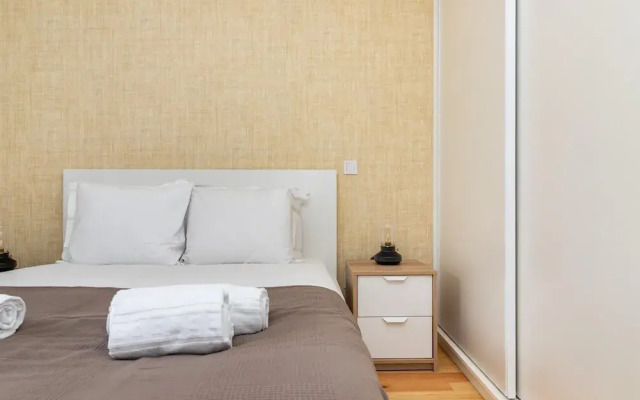 Belem Design 07 by Homing