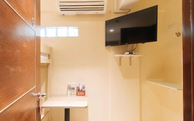 RedDooorz @ Laiya Vivo Hotel Batangas