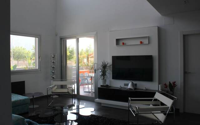 073 Villa Vergel