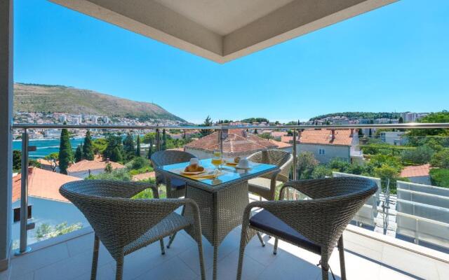 Apartment Maro Bayview