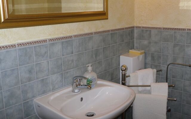 Cozy mansion in artist studio in Steffenshagen with terrace